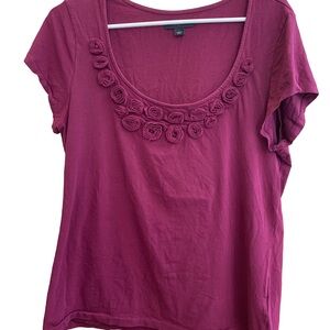 Banana Republic Purple Decorative Scoop Neck T Shirt Size L